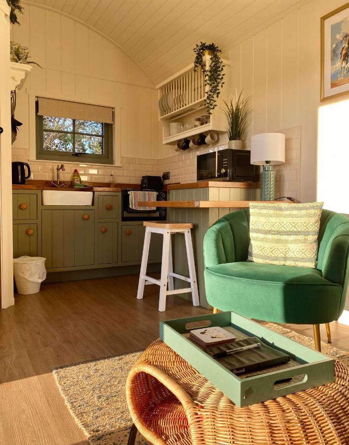 Bailey'S Hideaway Villa Portadown Bagian luar foto